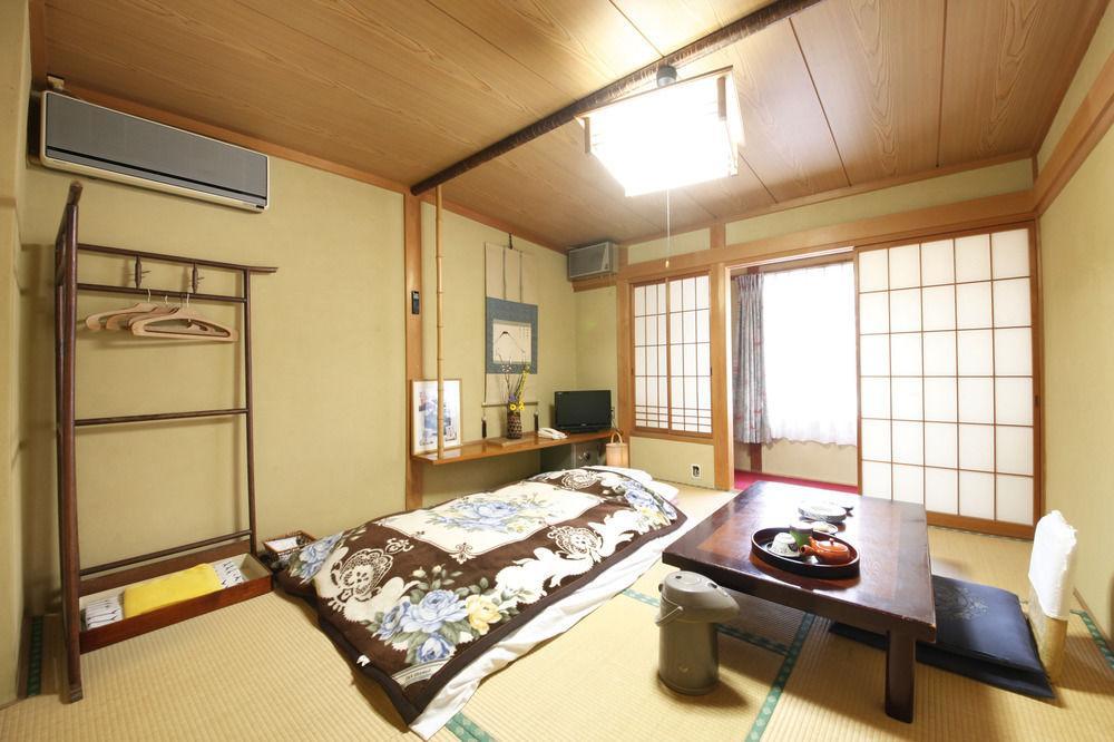 Yudanaka Seifuso Hotel Yamanouchi  Exterior photo