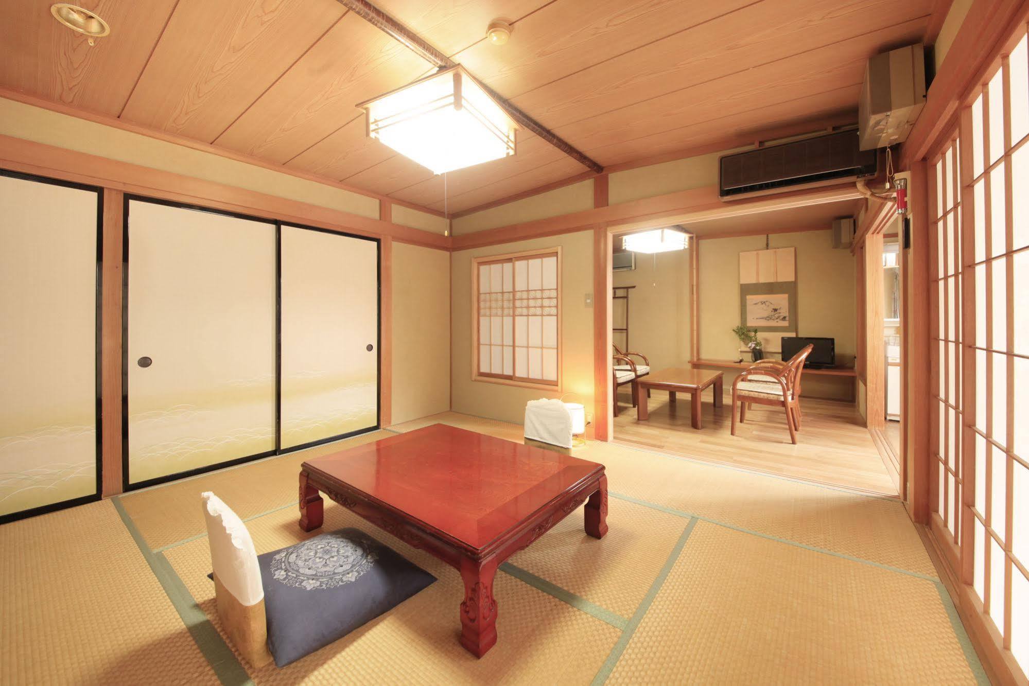 Yudanaka Seifuso Hotel Yamanouchi  Exterior photo